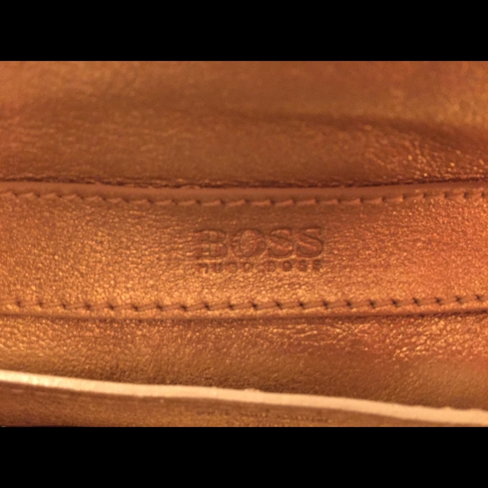 Hugo Boss Gold Leather Evening Bag - Picture 3 of 7